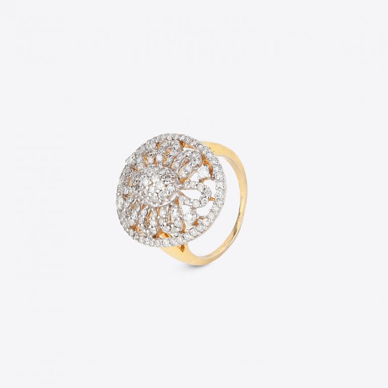 Puffy Shinning Dahlia Yellow Gold Diamond Ring
