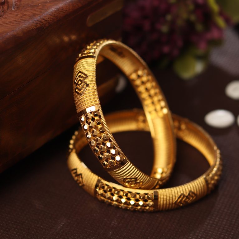 Gold Bangle-1