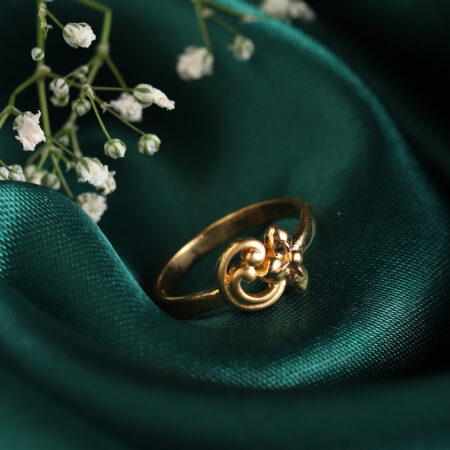 Twisted Bloomed Tulip Gold Ring