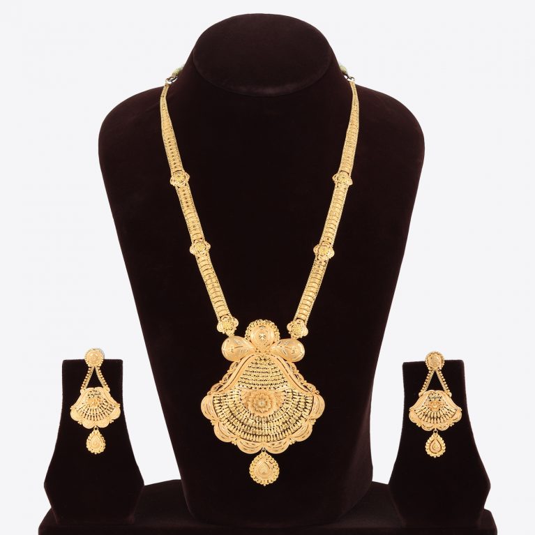 Padmini Gold Necklace Set