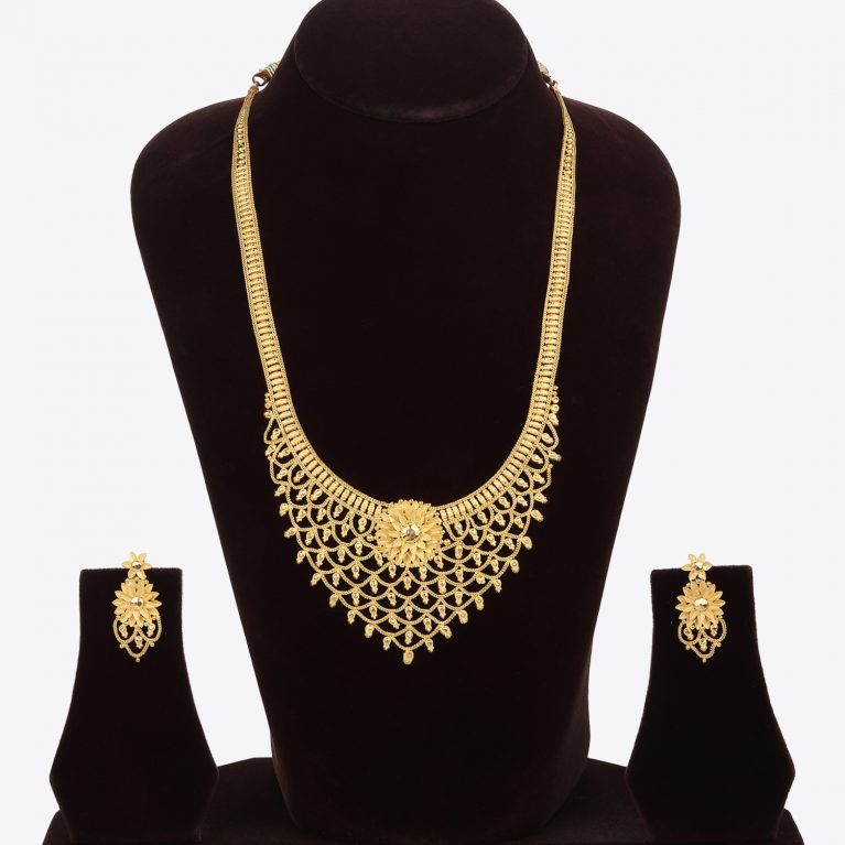 Enchanting Timeless Golden Fringes Gold Necklace Set