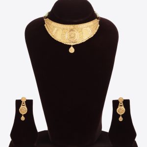 Love Infusion Gold Chokar Set
