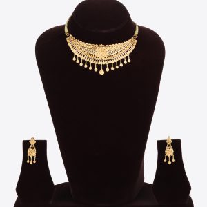 Elegant Engravings Gold Necklace Set